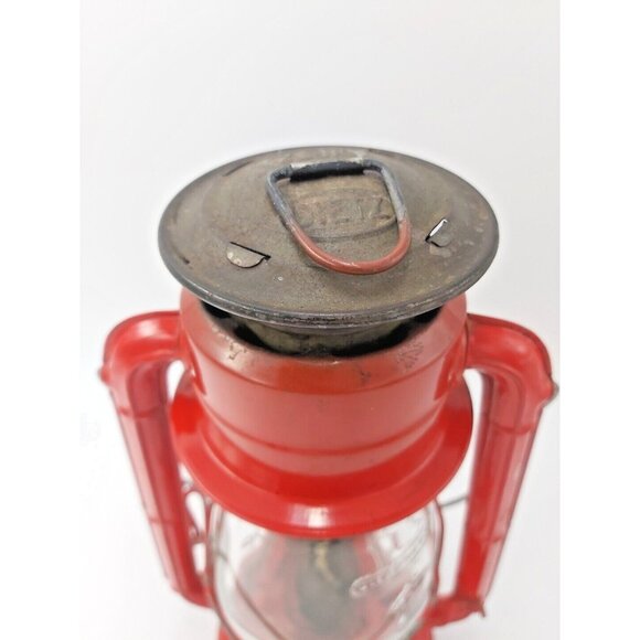 Vintage Dietz No. 20 Junior Red Kerosene Railroad Lantern Lamp - Picture 7 of 9